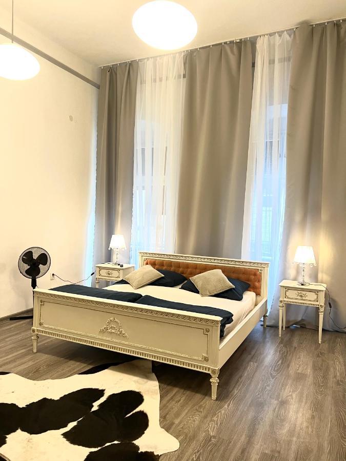 Csaky Palace Bratislava 3 Ngoại thất bức ảnh